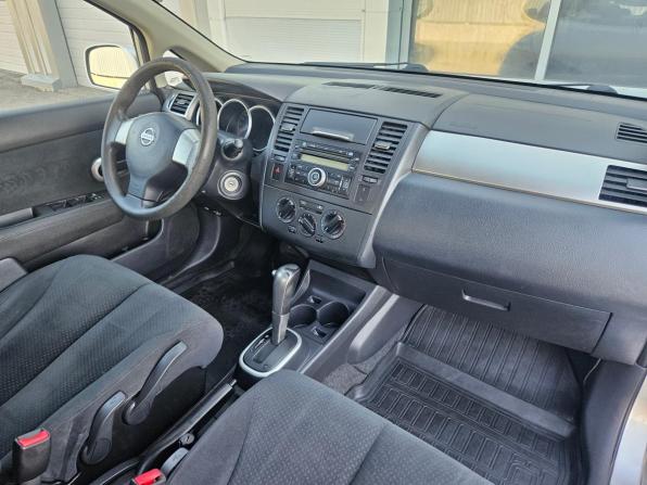 Nissan Tiida I Рестайлинг с пробегом 2010 года, цена 750 000 рублей, 175000 км, седан, Автокод Объявления