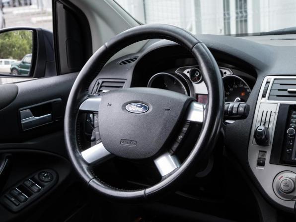 Ford Kuga I с пробегом 2012 года, цена 950 000 рублей, 190445 км, внедорожник, Автокод Объявления