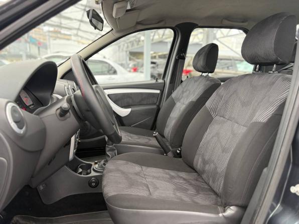 Renault Logan I Рестайлинг с пробегом 2010 года, цена 465 000 рублей, 137600 км, седан, Автокод Объявления