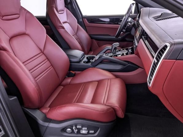 Porsche Cayenne III с пробегом 2019 года, цена 7 382 500 рублей, 106500 км, внедорожник, Автокод Объявления