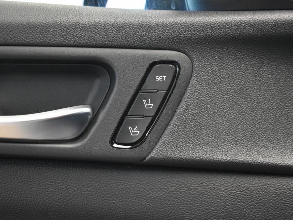 Kia Optima IV Рестайлинг с пробегом 2019 года, цена 1 690 000 рублей, 116000 км, седан, Автокод Объявления