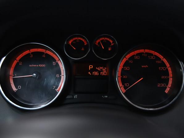 Peugeot 308 I Рестайлинг с пробегом 2011 года, цена 450 000 рублей, 196190 км, хэтчбек, Автокод Объявления