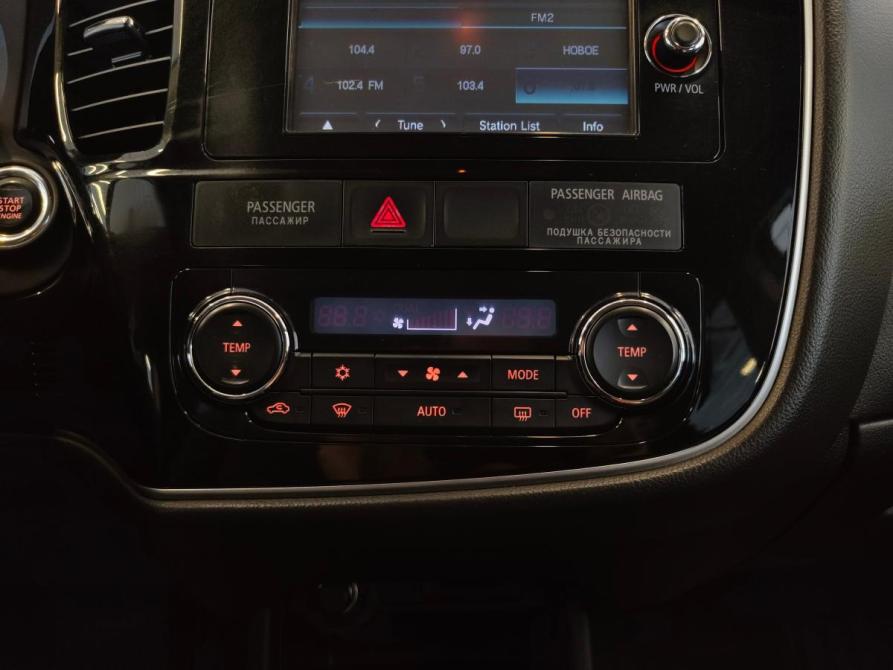 Mitsubishi Outlander III Рестайлинг 2 Санкт-Петербург  - изображение 13