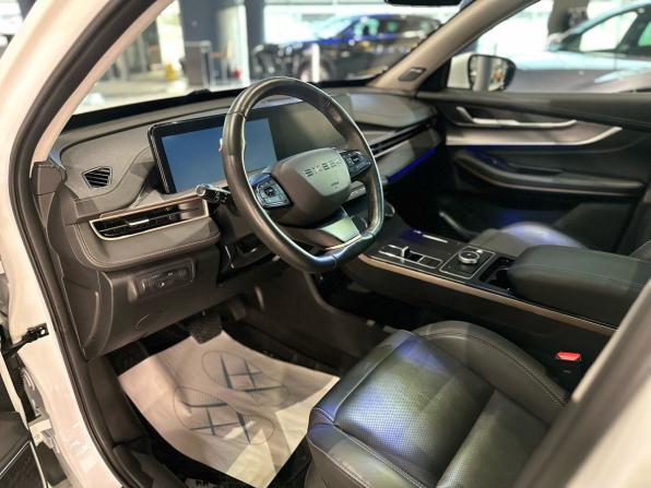 Exeed LX I Рестайлинг с пробегом 2022 года, цена 2 350 000 рублей, 21532 км, внедорожник, Автокод Объявления