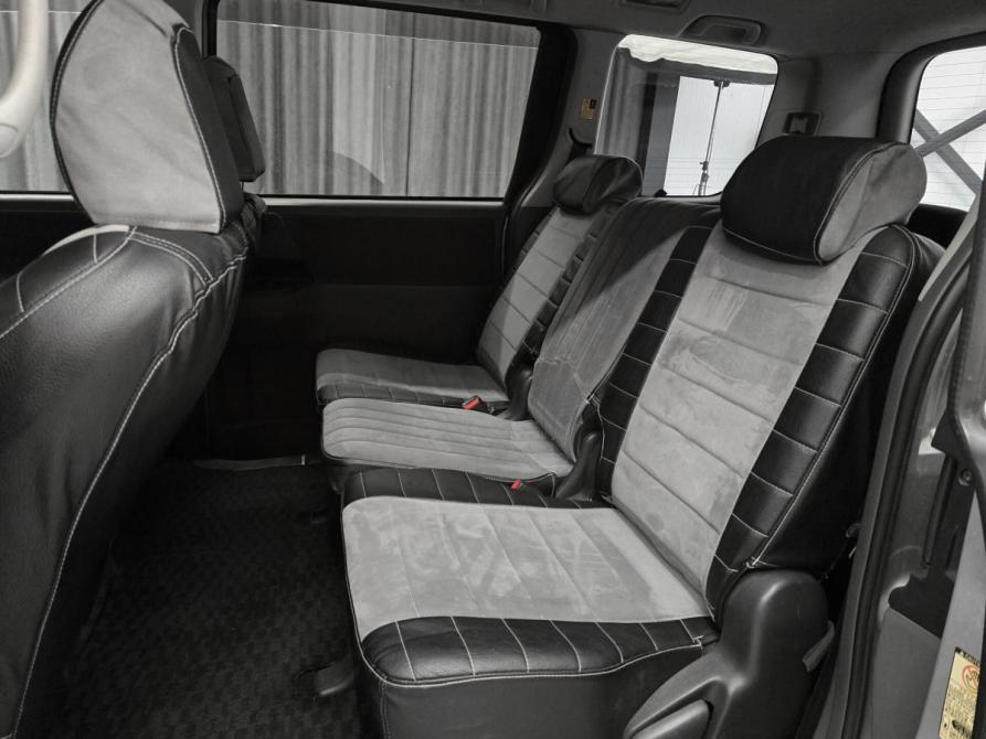Toyota Voxy II (R70) Красноярск  - изображение 16