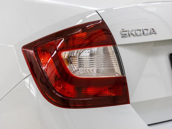 Skoda Rapid I Рестайлинг с пробегом 2018 года, цена 1 088 000 рублей, 172110 км, лифтбек, Автокод Объявления