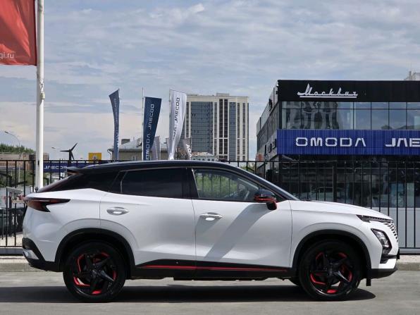 Omoda C5 I с пробегом 2023 года, цена 1 815 000 рублей, 25947 км, внедорожник, Автокод Объявления