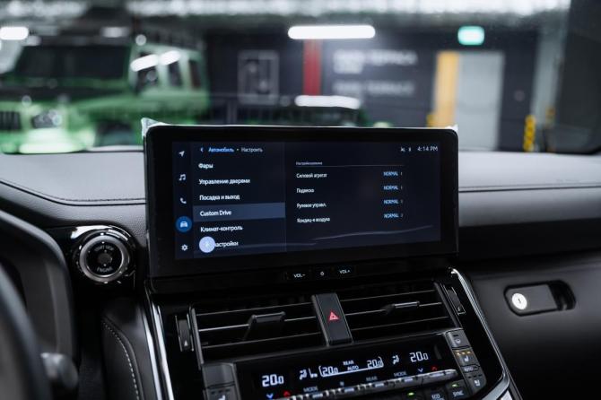 Новый Toyota Land Cruiser 300 Series 2026 года, цена 15 300 000 рублей, внедорожник, Автокод Объявления