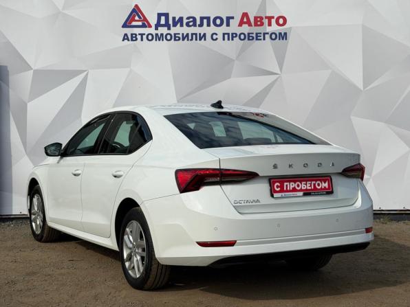Skoda Octavia IV (A8) с пробегом 2021 года, цена 1 980 000 рублей, 112100 км, лифтбек, Автокод Объявления