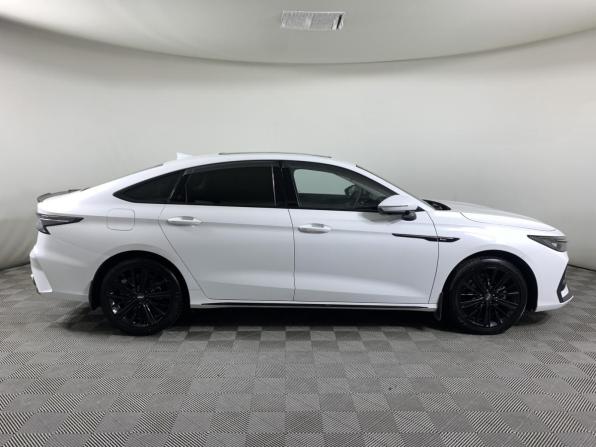 Chery Arrizo 8 с пробегом 2024 года, цена 2 328 000 рублей, 13044 км, седан, Автокод Объявления