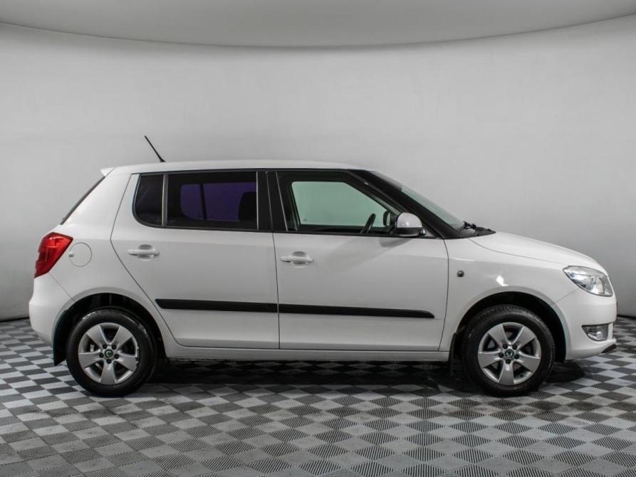 Skoda Fabia II Рестайлинг Москва  - изображение 4
