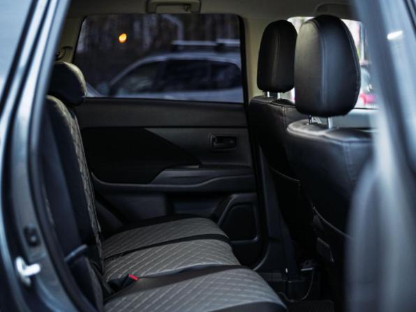 Mitsubishi Outlander III Рестайлинг 3 с пробегом 2021 года, цена 2 420 000 рублей, 60756 км, внедорожник, Автокод Объявления