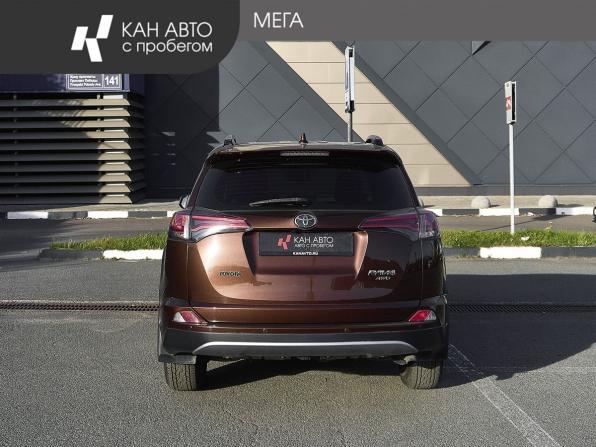 Toyota RAV4 IV (XA40) Рестайлинг с пробегом 2017 года, цена 2 200 000 рублей, 145607 км, внедорожник, Автокод Объявления
