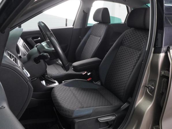 Volkswagen Polo V Рестайлинг с пробегом 2019 года, цена 1 804 000 рублей, 19028 км, седан, Автокод Объявления