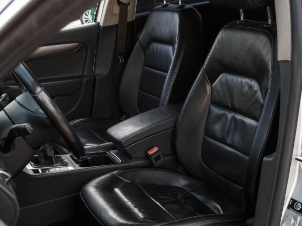 Volkswagen Passat B7 с пробегом 2012 года, цена 980 000 рублей, 223813 км, седан, Автокод Объявления