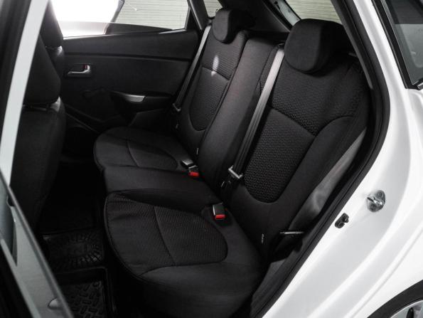 Kia Rio III Рестайлинг с пробегом 2017 года, цена 1 059 000 рублей, 147205 км, хэтчбек, Автокод Объявления