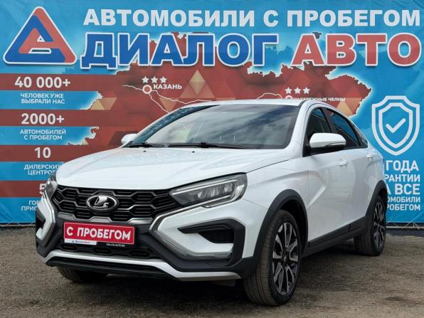 Lada (ВАЗ) Vesta I Рестайлинг (NG) с пробегом 2023 года, цена 1 300 000 рублей, 53176 км, седан, Автокод Объявления