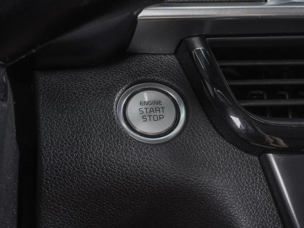Kia Optima IV Рестайлинг с пробегом 2018 года, цена 1 499 000 рублей, 210576 км, седан, Автокод Объявления