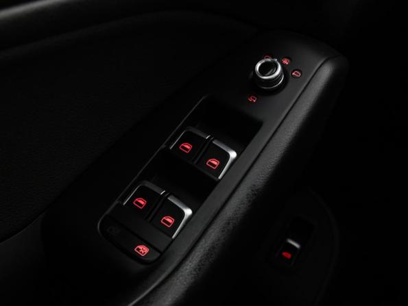 Audi Q5 I (8R) Рестайлинг с пробегом 2014 года, цена 1 799 000 рублей, 189692 км, внедорожник, Автокод Объявления