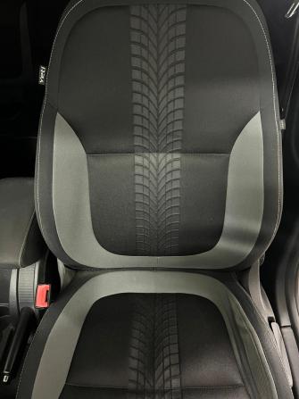 Skoda Yeti I Рестайлинг с пробегом 2015 года, цена 1 140 000 рублей, 241785 км, внедорожник, Автокод Объявления