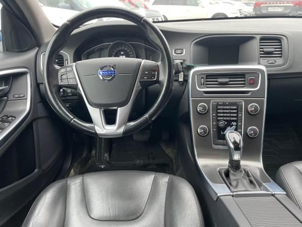 Volvo S60 II Рестайлинг с пробегом 2014 года, цена 1 079 000 рублей, 161600 км, седан, Автокод Объявления