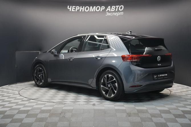 Volkswagen ID.3 I с пробегом 2023 года, цена 3 444 000 рублей, 18500 км, хэтчбек, Автокод Объявления