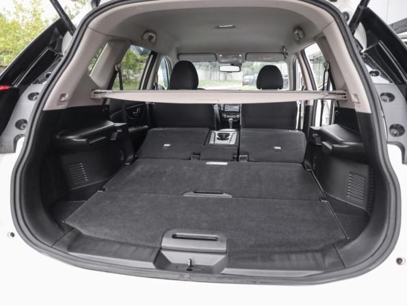 Nissan X-Trail III Рестайлинг с пробегом 2019 года, цена 2 099 000 рублей, 98303 км, внедорожник, Автокод Объявления