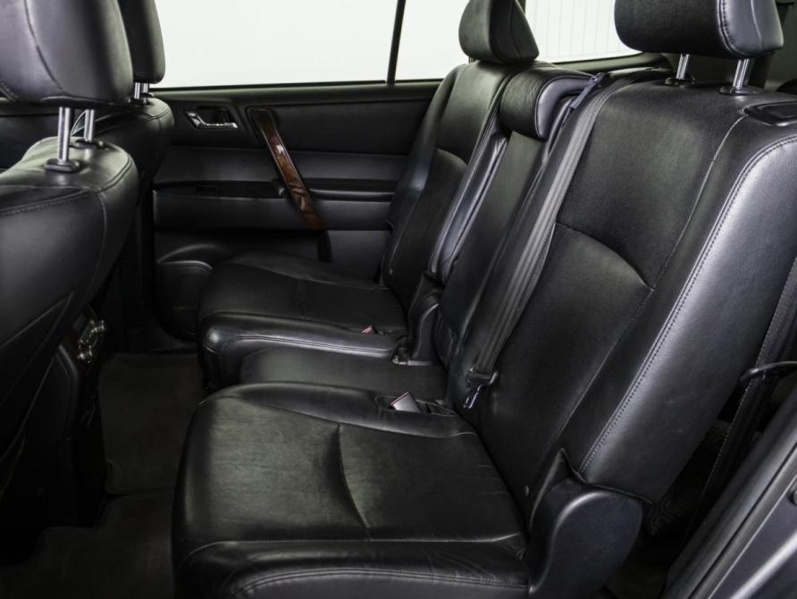 Toyota Highlander II (XU40) Рестайлинг Москва  - изображение 14