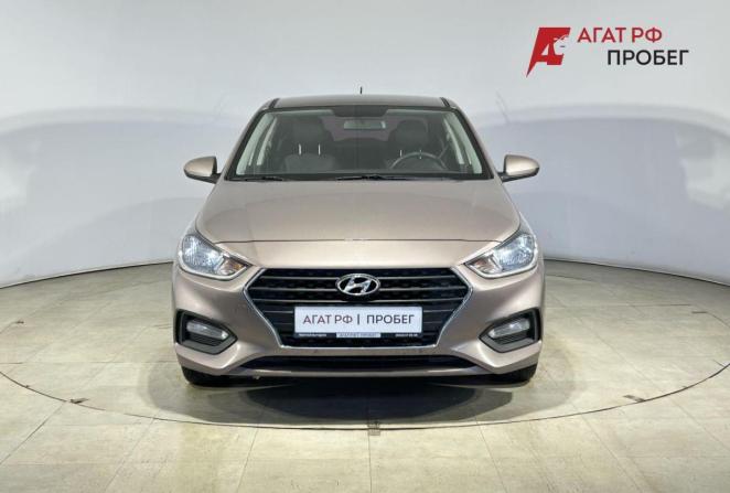 Hyundai Solaris II с пробегом 2018 года, цена 1 350 000 рублей, 103679 км, седан, Автокод Объявления