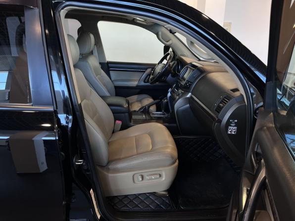 Toyota Land Cruiser 200 Series с пробегом 2008 года, цена 2 599 000 рублей, 349301 км, внедорожник, Автокод Объявления