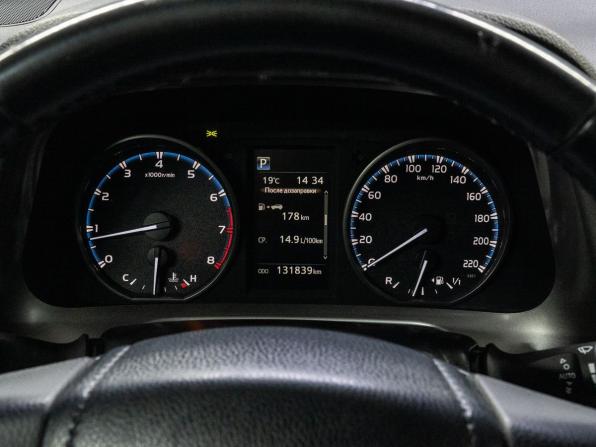 Toyota RAV4 IV (XA40) Рестайлинг с пробегом 2017 года, цена 2 390 000 рублей, 131836 км, внедорожник, Автокод Объявления