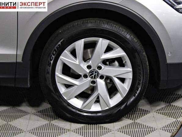 Volkswagen Tiguan II Рестайлинг с пробегом 2021 года, цена 3 057 000 рублей, 36810 км, внедорожник, Автокод Объявления