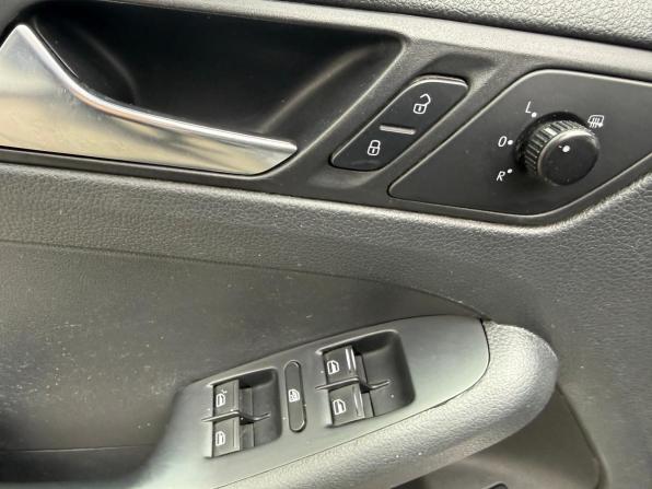Volkswagen Jetta VI с пробегом 2011 года, цена 450 000 рублей, 356409 км, седан, Автокод Объявления