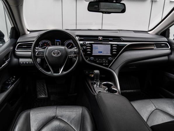 Toyota Camry VIII (XV70) с пробегом 2018 года, цена 2 630 000 рублей, 120940 км, седан, Автокод Объявления