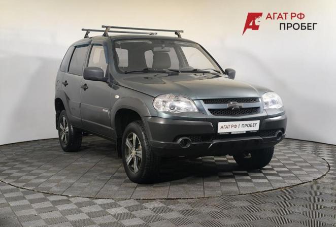 Chevrolet Niva I Рестайлинг с пробегом 2015 года, цена 585 000 рублей, 139944 км, внедорожник, Автокод Объявления