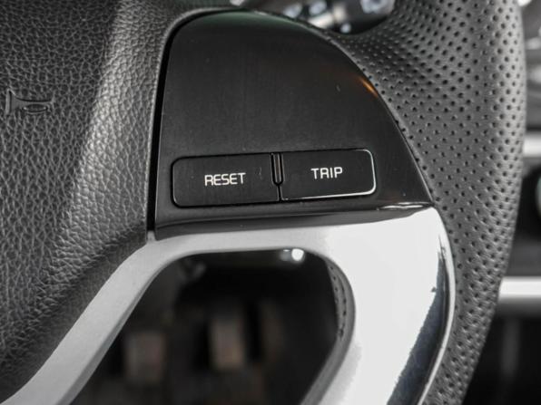Kia Picanto II Рестайлинг с пробегом 2015 года, цена 639 000 рублей, 266947 км, хэтчбек, Автокод Объявления