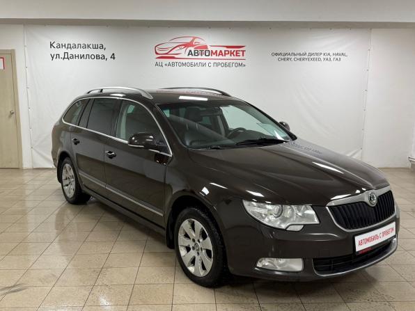 Skoda Superb II Рестайлинг с пробегом 2013 года, цена 899 000 рублей, 260700 км, универсал, Автокод Объявления