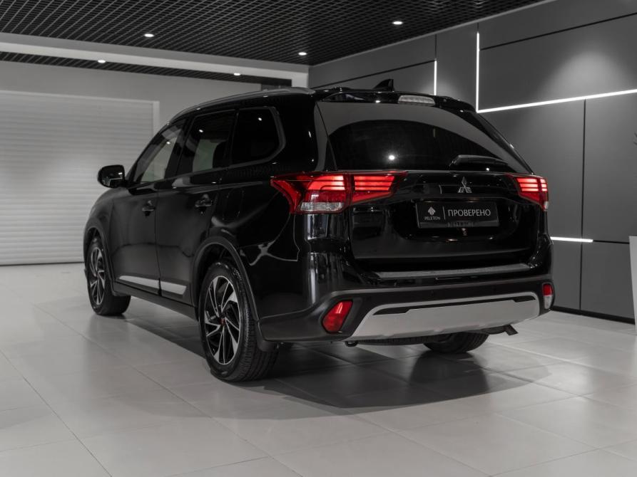 Mitsubishi Outlander III Рестайлинг 3 Москва  - изображение 4
