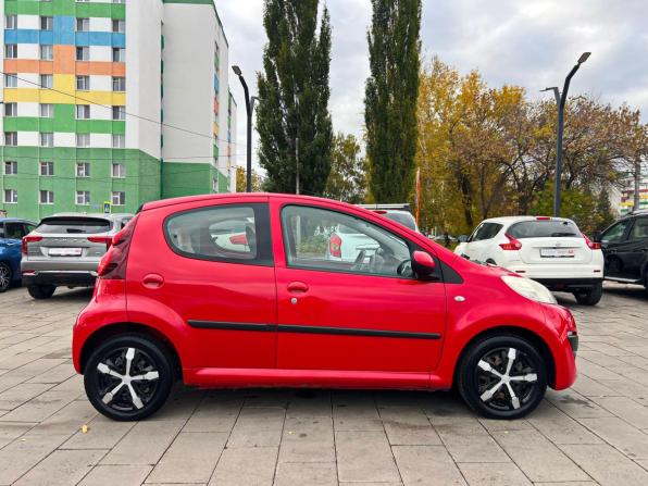Peugeot 107 I Рестайлинг 2 с пробегом 2014 года, цена 600 000 рублей, 120846 км, хэтчбек, Автокод Объявления