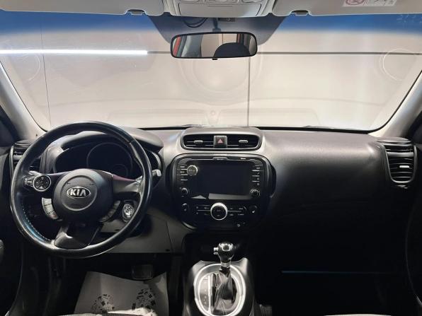 Kia Soul II Рестайлинг с пробегом 2019 года, цена 1 552 000 рублей, 69138 км, хэтчбек, Автокод Объявления