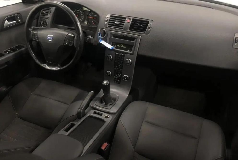Volvo S40 II Рестайлинг Астрахань  - изображение 16
