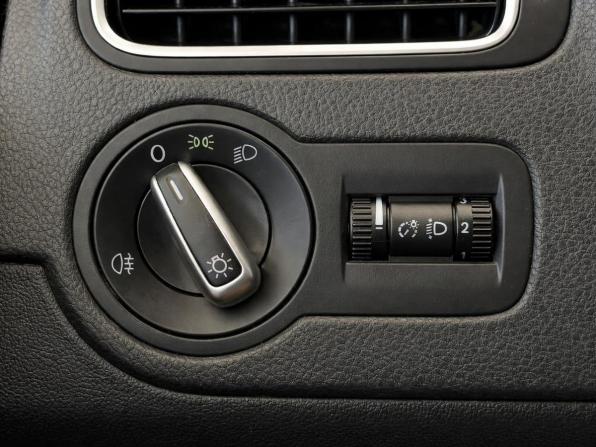 Volkswagen Polo V с пробегом 2011 года, цена 717 000 рублей, 149541 км, хэтчбек, Автокод Объявления