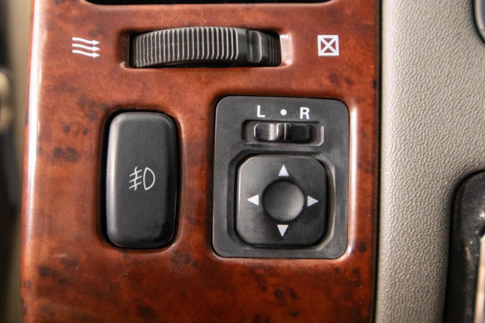 Mitsubishi Montero III Барнаул  - изображение 10