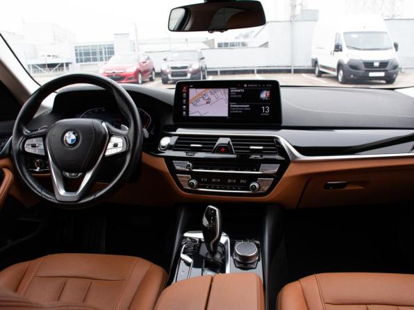 BMW 5 серии VII (G30/G31/G38) Рестайлинг с пробегом 2021 года, цена 4 347 000 рублей, 76153 км, седан, Автокод Объявления