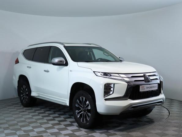 Mitsubishi Montero Sport III Рестайлинг с пробегом 2022 года, цена 3 965 000 рублей, 52419 км, внедорожник, Автокод Объявления