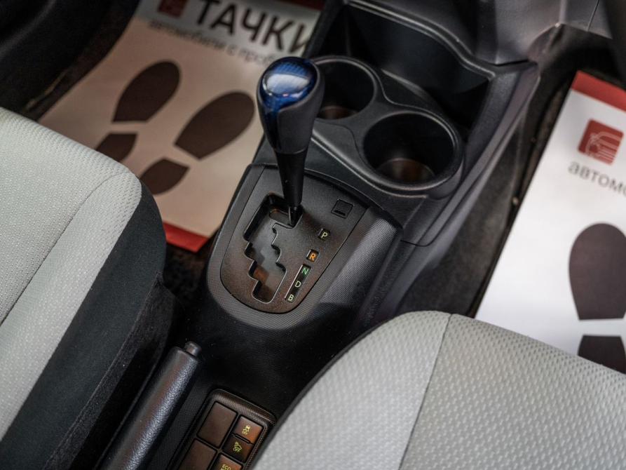 Toyota Aqua I Рестайлинг Иркутск  - изображение 13