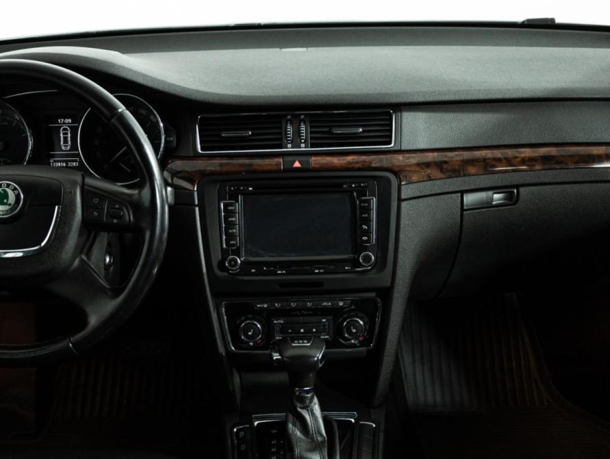 Skoda Superb II Санкт-Петербург  - изображение 14