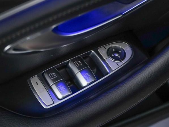 Mercedes-Benz E-Класс V (W213 S213 C238) Рестайлинг с пробегом 2020 года, цена 3 547 444 рубля, 148913 км, седан, Автокод Объявления
