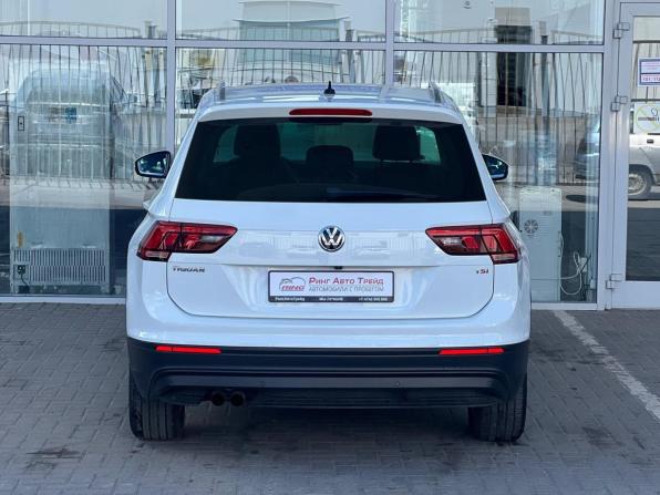 Volkswagen Tiguan II с пробегом 2017 года, цена 2 279 000 рублей, 98369 км, внедорожник, Автокод Объявления