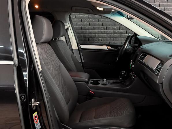 Volkswagen Touareg II с пробегом 2011 года, цена 1 620 000 рублей, 264190 км, внедорожник, Автокод Объявления